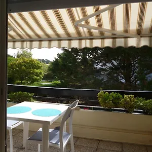  Appartement Lumineux Avec Belle Terrasse Sur Espaces Verts, 100m France